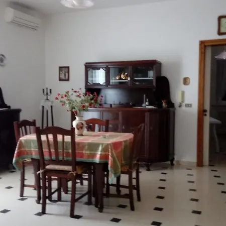 Σπίτι διακοπών Il Melograno Giuggianello